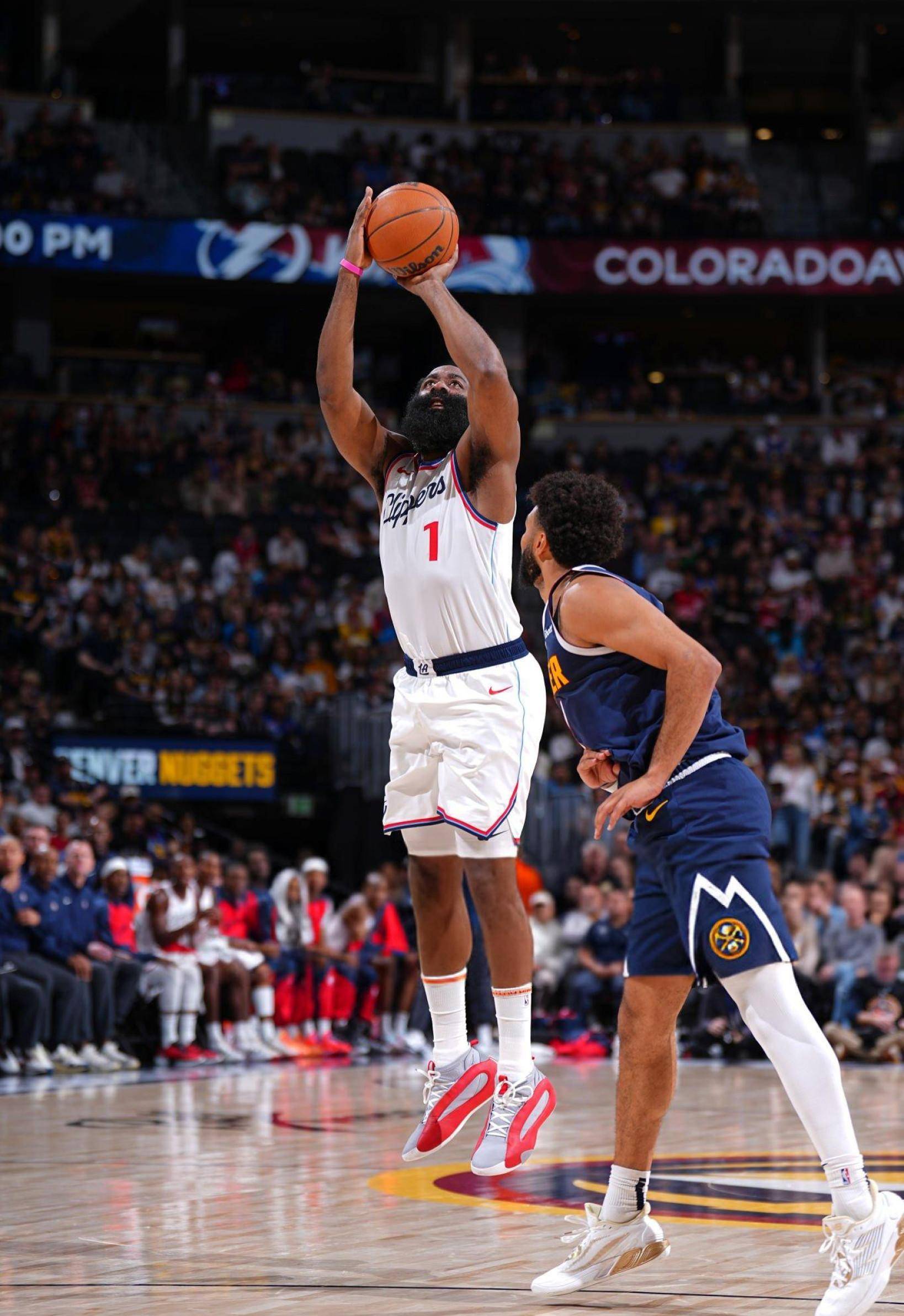 lol账号购买-包含浙江稠州迎NBA常规赛关键赛,冲刺阶段状态回暖,底气十足,医务组通报恢复的词条